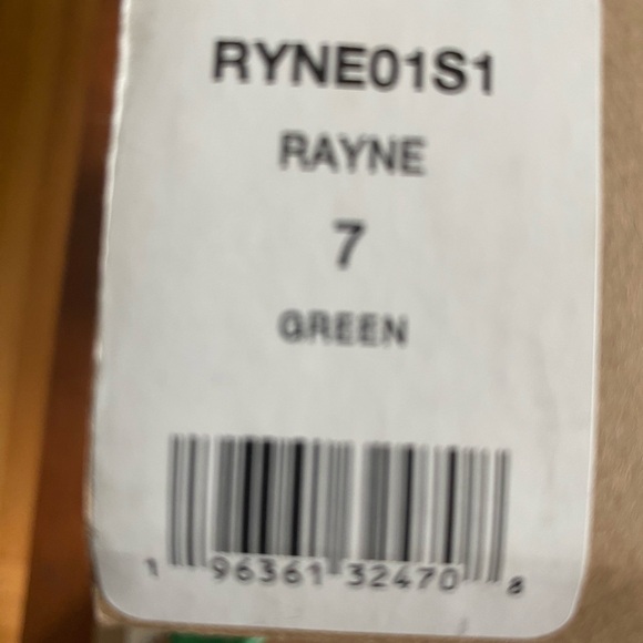 Steve Madden Rayne Sandals - Picture 9 of 13